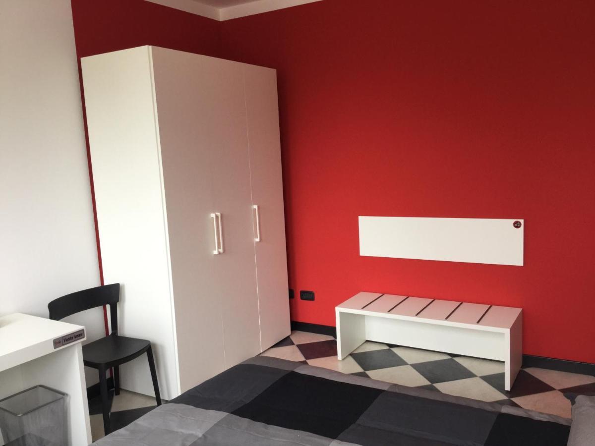 Sub14 Suite Con 2 Camere Da Letto Grandi Реджонель-Эмилия Экстерьер фото