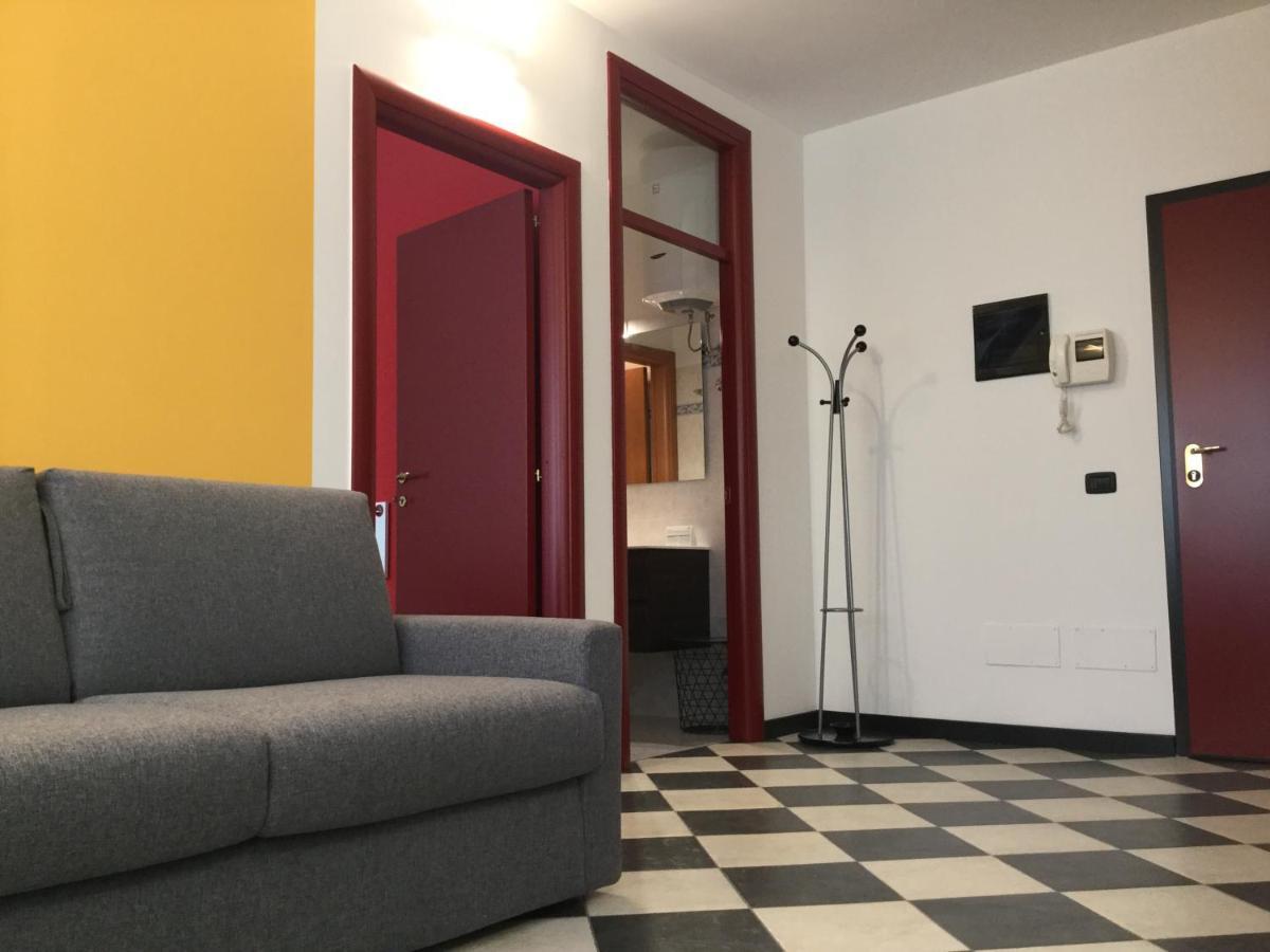 Sub14 Suite Con 2 Camere Da Letto Grandi Реджонель-Эмилия Экстерьер фото